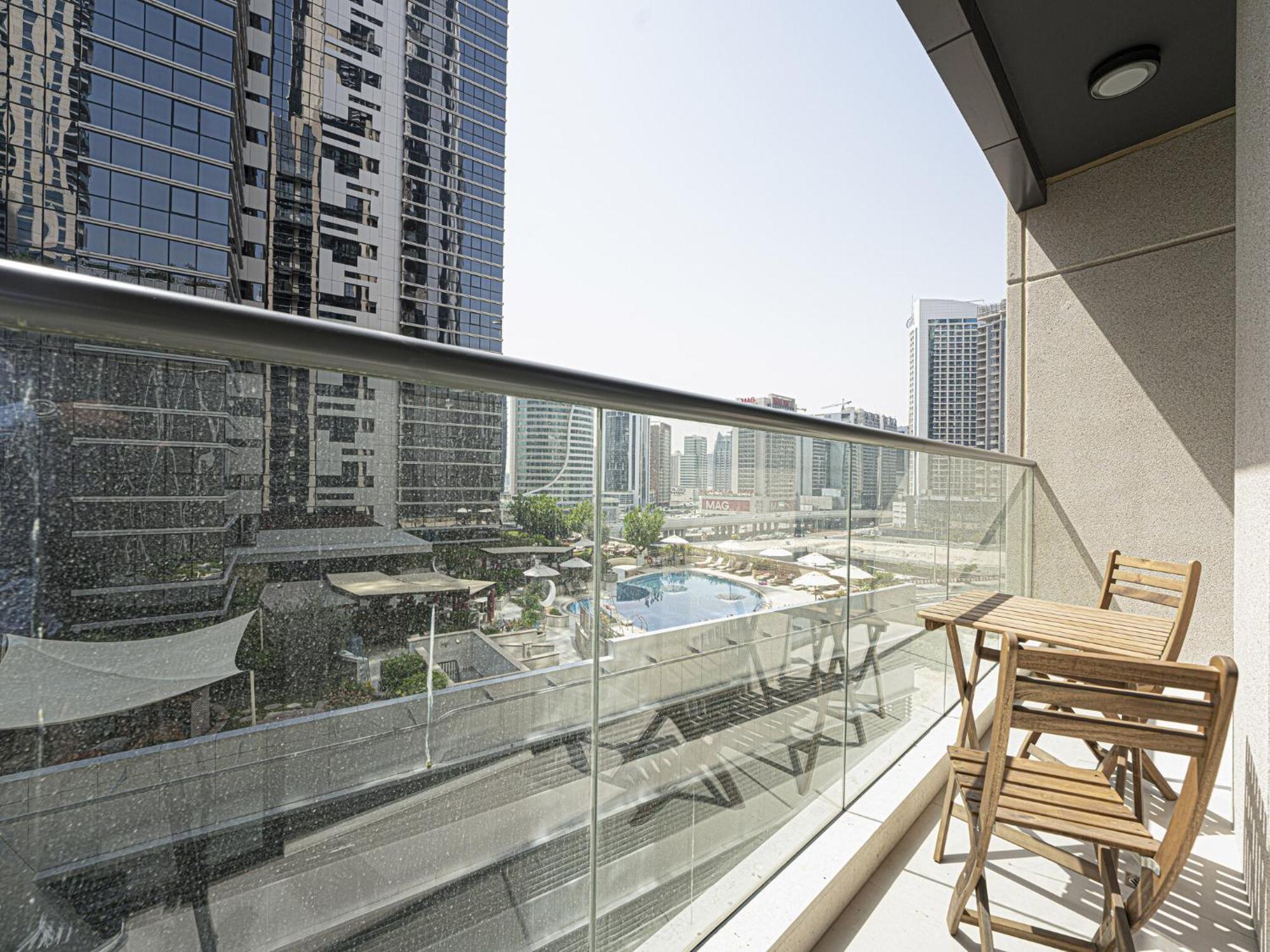 Luxe Near Mall Burj Khalifa Pool Gym Parking *