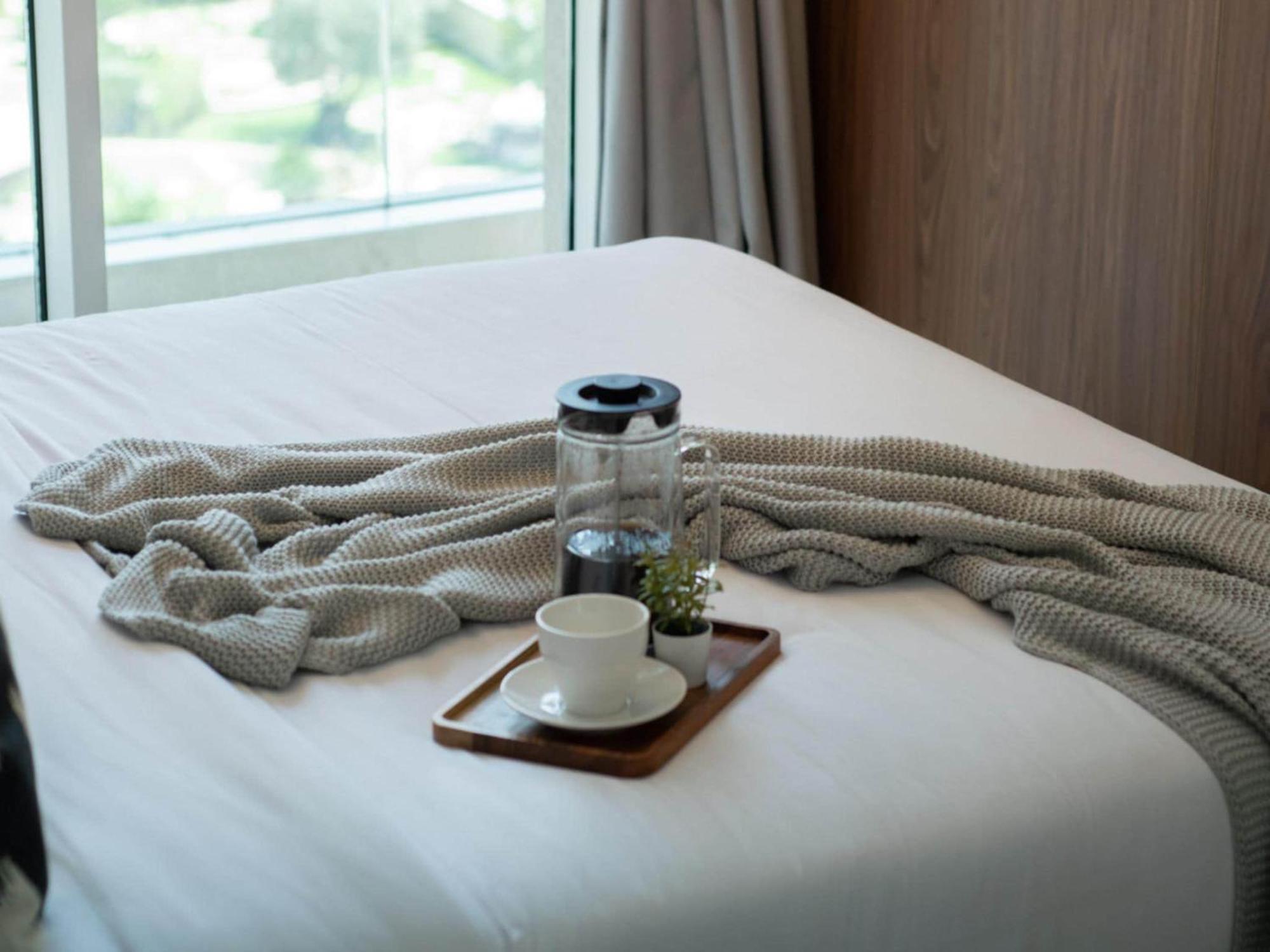Apartment Luxe Near Mall Burj Khalifa Pool Gym Parking